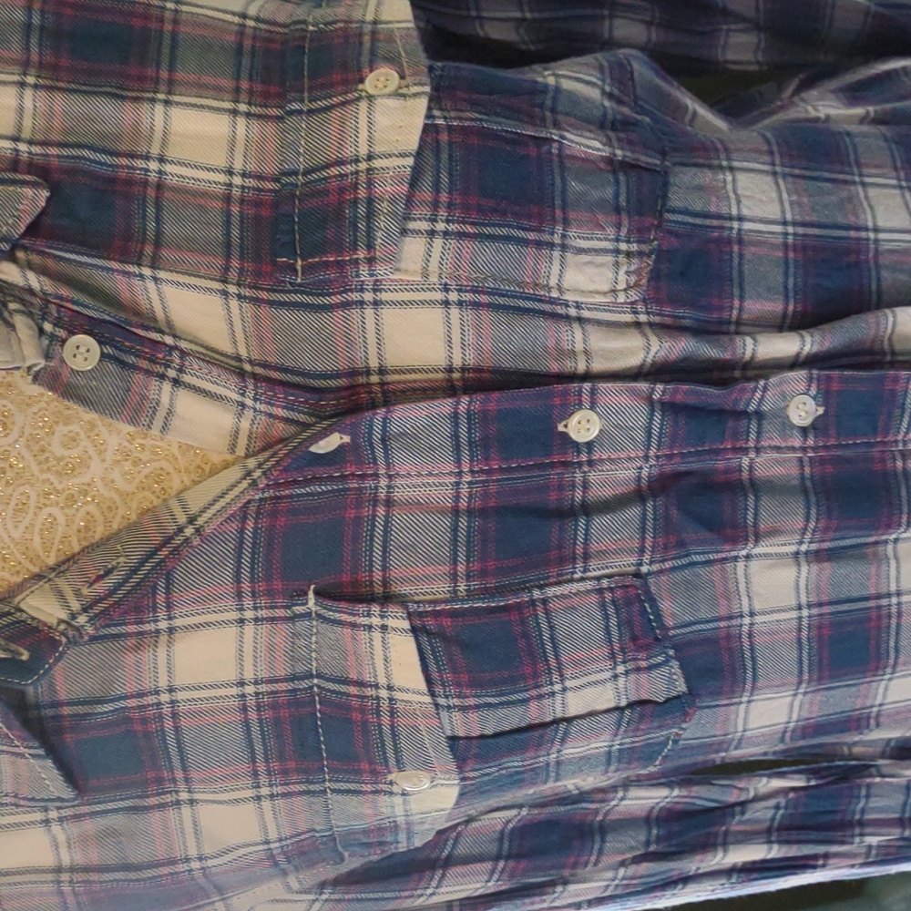 Paige plaid shirt. Size small - Picture 2 of 5